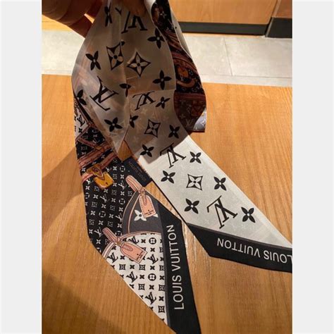 sciarpa louis vuitton fake|false louis vuitton prints.